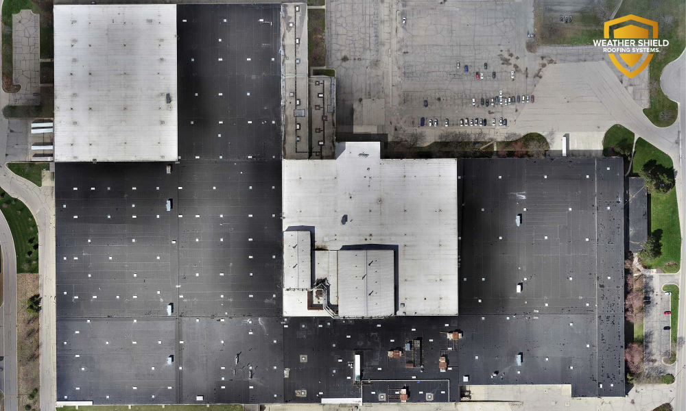 White roof vs black roof: which is better?