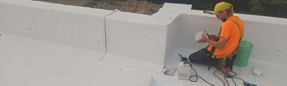 Efficient Preventative Maintenance for Commercial Roofs